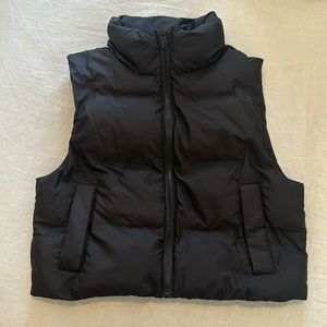 Cropped Puffer Vest